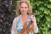 Esther Kövy